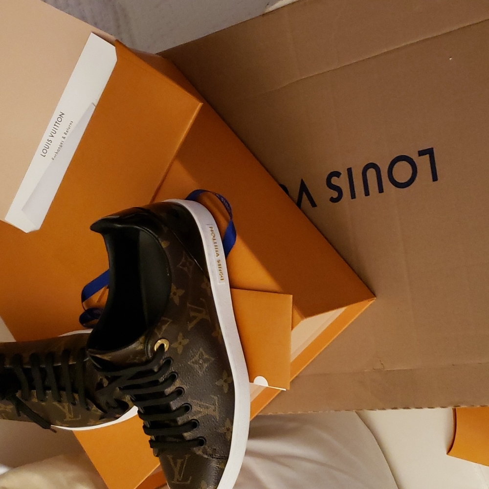 BNIB LOUIS VUITTON FRONT ROW SNEAKERS - Picture 6 of 8